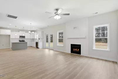 404 Creeks Edge Drive, Pikeville, NC 27863 - Photo 8