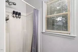 403 Chadbourne Dr, Durham, NC 27703 - Photo 24