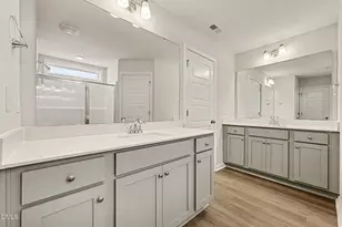 13 E Emily Gardens Dr, Selma, NC 27576 - Photo 24