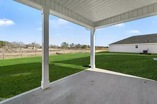 13 E Emily Gardens Dr, Selma, NC 27576 - Photo 30