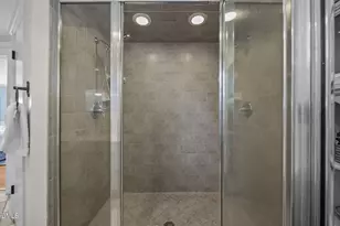 727 E Whitaker Mill Rd, Raleigh, NC 27608 - Photo 46