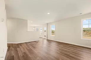 21 E Emily Gardens Dr, Selma, NC 27576 - Photo 6