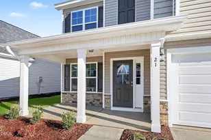 21 E Emily Gardens Dr, Selma, NC 27576 - Photo 2