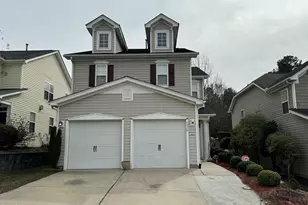 4028 Remington Oaks Cir, Cary, NC 27519 - Photo 2