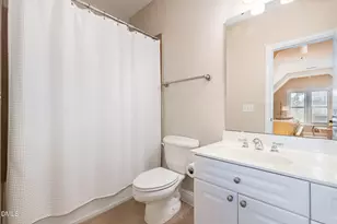 1120 Parkridge Ln, Raleigh, NC 27605 - Photo 36