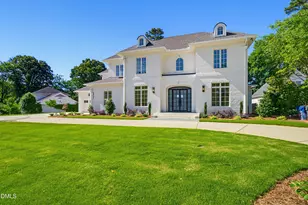 6832 Greystone Dr, Raleigh, NC 27615 - Photo 2