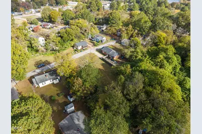 102 N Jackson Street, Dunn, NC 28334 - Photo 8