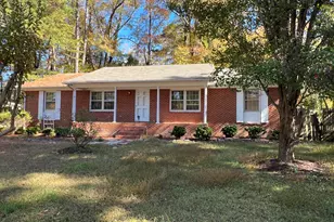 155 Dorsey Pl, Henderson, NC 27536 - Photo 2