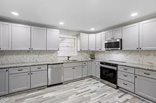 502 Burton St, Fuquay-Varina, NC 27526 - Photo 8