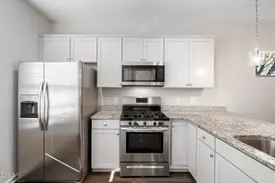 430 Cherry St, Fuquay Varina, NC 27526 - Photo 10