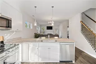 430 Cherry St, Fuquay Varina, NC 27526 - Photo 6