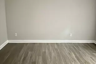 1406 W Club Blvd, Durham, NC 27705 - Photo 10