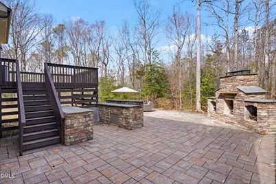 110 Lexington Avenue, Zebulon, NC 27597 - Photo 2