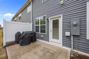 2103 Cherry Top Dr, Fuquay Varina, NC 27526 - Photo 20