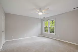 111 W Laurenbrook Ct, Cary, NC 27518 - Photo 32