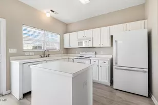 101 N Honey Springs Ave, Fuquay Varina, NC 27526 - Photo 20