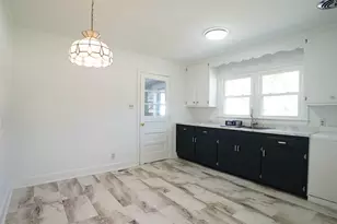 2204 W Carver St, Durham, NC 27705 - Photo 8