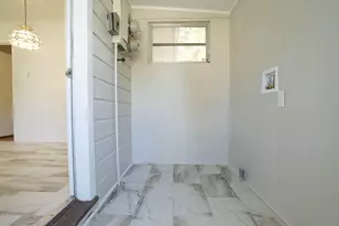 2204 W Carver St, Durham, NC 27705 - Photo 18