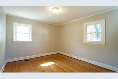 2204 W Carver Street, Durham, NC 27705 - Photo 14