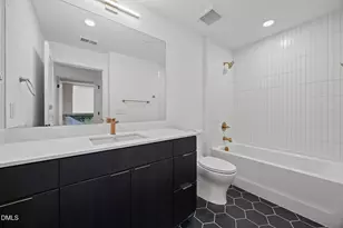 615 W Peace St, Raleigh, NC 27605 - Photo 8