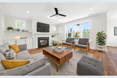 209 W Maple Avenue, Holly Springs, NC 27540 - Photo 12