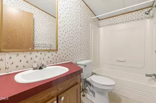 106 Roe Ln, Clayton, NC 27527 - Photo 18