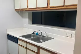 303 Smith Level Rd, Chapel Hill, NC 27516 - Photo 4