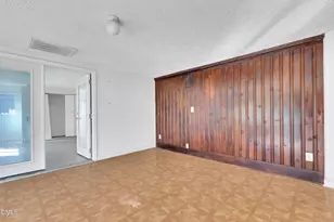 2505 Roanoke St, Durham, NC 27704 - Photo 2