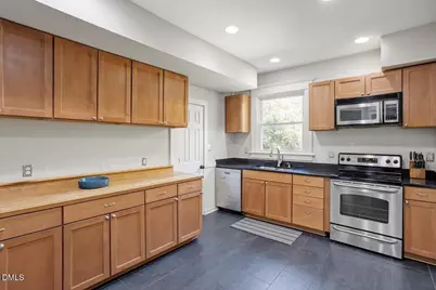 807 E Edenton Street, Raleigh, NC 27601 - Photo 14