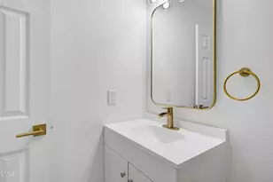 800 Plentywood Ct, Raleigh, NC 27615 - Photo 26