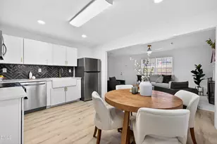 800 Plentywood Ct, Raleigh, NC 27615 - Photo 16