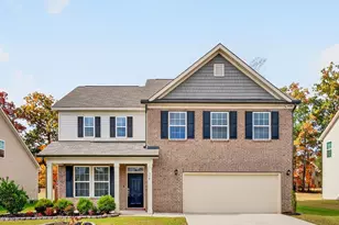 370 Hickory Run Ln, Youngsville, NC 27596 - Photo 2