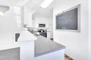 2001 Metacomet Way, Raleigh, NC 27604 - Photo 8