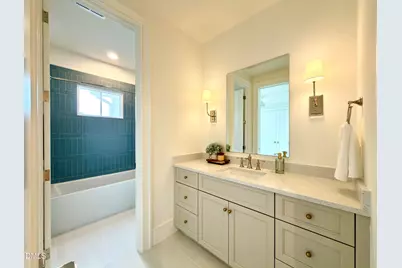 1718 Piccadilly Lane, Raleigh, NC 27608 - Photo 56