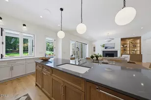 1718 Piccadilly Ln, Raleigh, NC 27608 - Photo 16