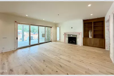 1718 Piccadilly Lane, Raleigh, NC 27608 - Photo 18