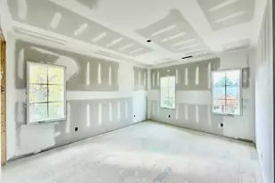 1718 Piccadilly Ln, Raleigh, NC 27608 - Photo 38