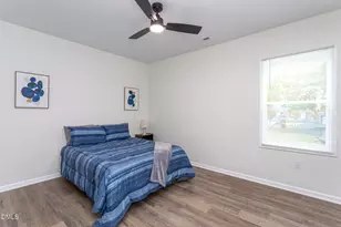 307 Burke St, Dunn, NC 28334 - Photo 8