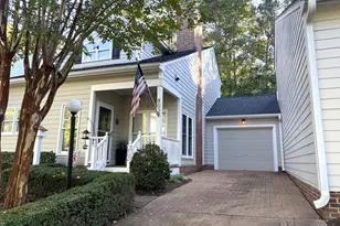 802 Mill Greens Ct, Raleigh, NC 27609 - Photo 2