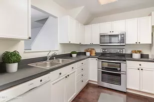 2025 Thornblade Dr, Raleigh, NC 27604 - Photo 14