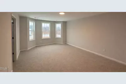 32 W Emily Gardens Drive, Selma, NC 27576 - Photo 6