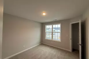 32 W Emily Gardens Dr, Selma, NC 27576 - Photo 8