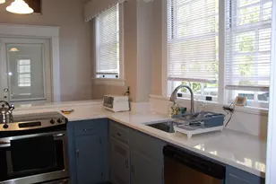 934 S Chestnut St, Henderson, NC 27536 - Photo 6