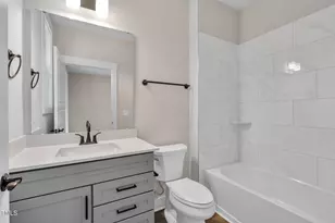 1114 Blackthorn Ln, Durham, NC 27703 - Photo 10