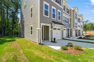 1114 Blackthorn Ln, Durham, NC 27703 - Photo 2