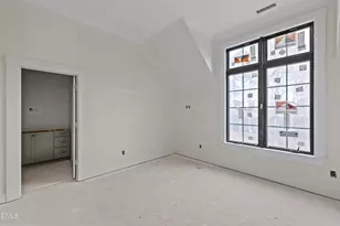 105 Edenburgh Rd, Raleigh, NC 27608 - Photo 32