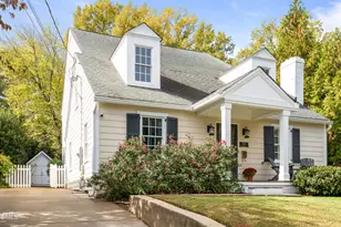 2211 Breeze Rd, Raleigh, NC 27608 - Photo 2