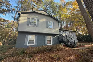303 Winding Brook Dr, Garner, NC 27529 - Photo 2