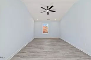527 Amos St, High Point, NC 27260 - Photo 16