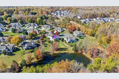 704 Village Lake Drive, Mebane, NC 27302 - Photo 34